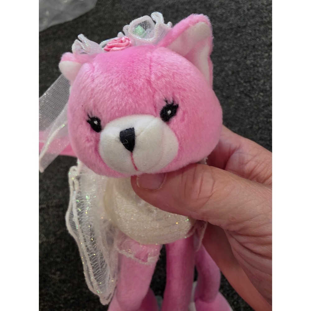 Vintage 2002 Mattel‎ Barbie Pet Pink Cat Plush Bride Wedding Veil Heels 0182WC